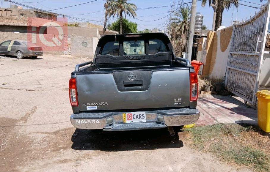 نیسان نەڤارا